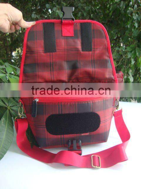 2016 New red and black Waterproof Nylon cross body bag cheap Camera Bag manufacturer camera tote bag