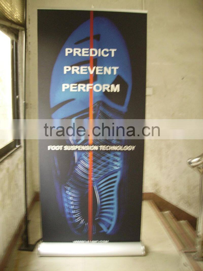 Aluminium roll up/roller banner