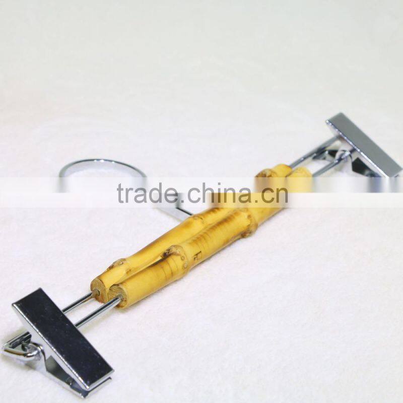 New fashionable bamboo hanger with metal rack