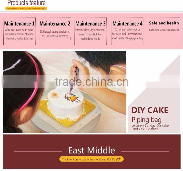 Dessert decorators disposable plastic cake tools cartoon piping bag