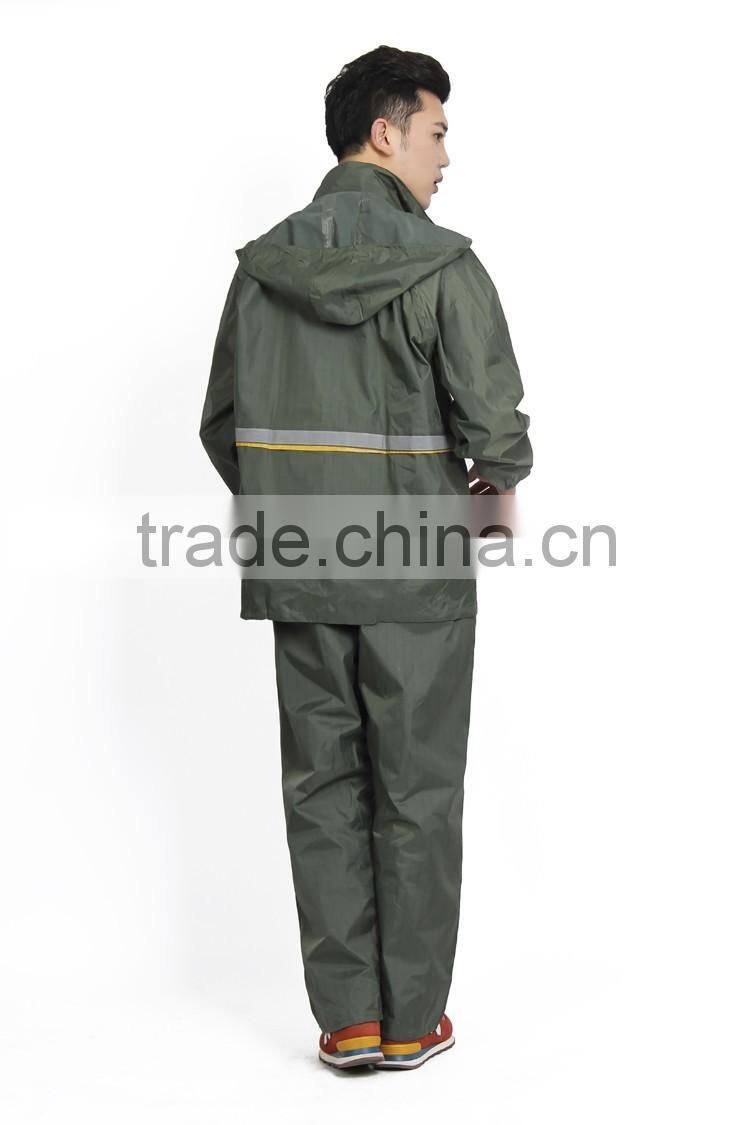 newest raincoat factory high quality electrostatic prevention Raincoat suit with pant for men
