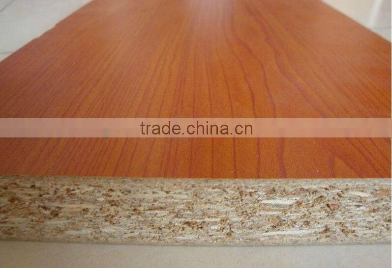 China competitive price FSC certificated high quality colored melamine density wood chipboard