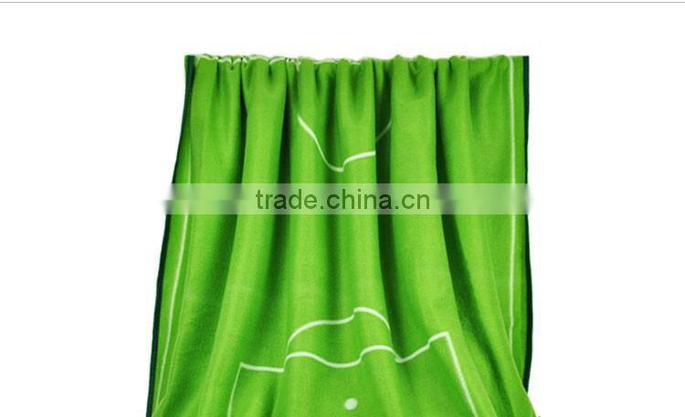 New Design Fold Up Waterproof Beach Blanket For Picnic