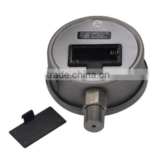 General use electronic digital pressure gauges