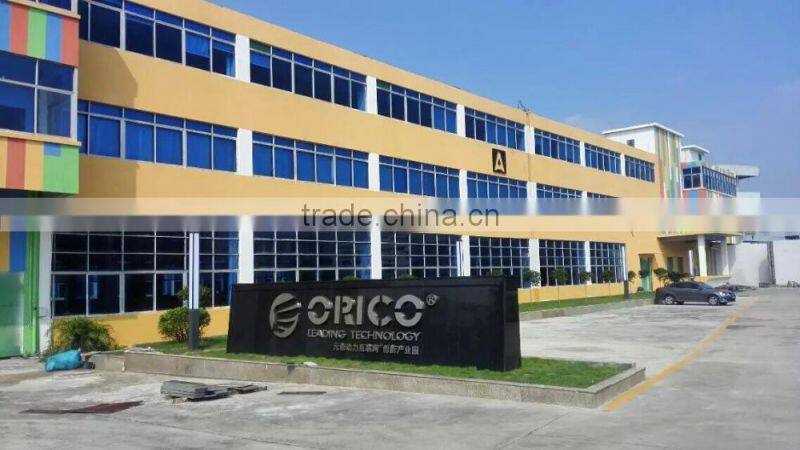 ORICO DCW-4U 4 Port smart usb wall charger for table phone with rechangeble AC plug