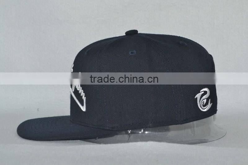 Guangzhou hat factory professional custom 100% acrylic/black/white embroidery logo/flat brim hat