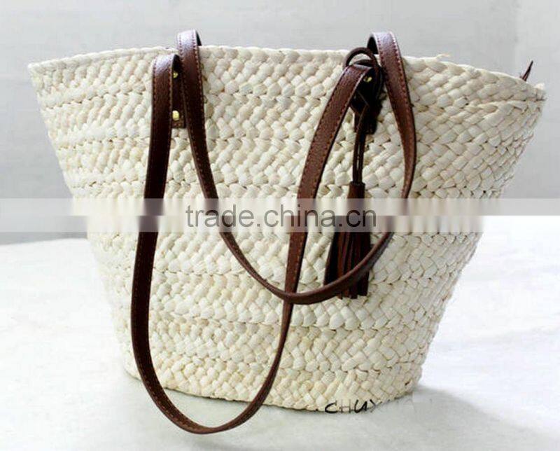 Summer straw bag