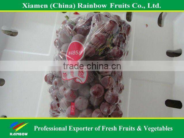 Fresh fruits of Yunnan Xinjiang Red sweet globe grape table grape