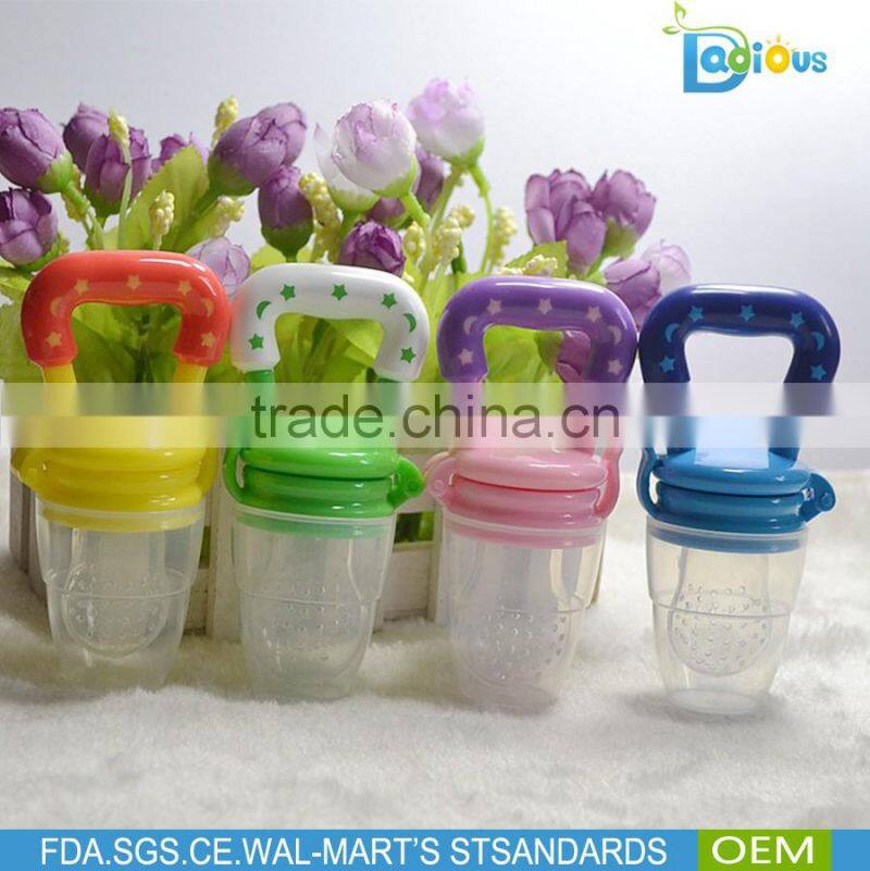 New Product Eating Utensils Food grade Baby Pacifier Liquid Fruit Vegetables Feeder