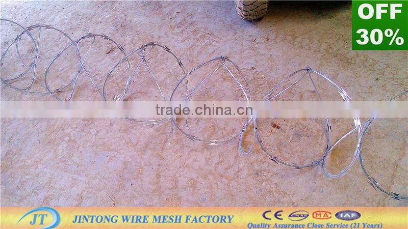 stainless steel 304 material barbed wire razor wire fencing price for prison