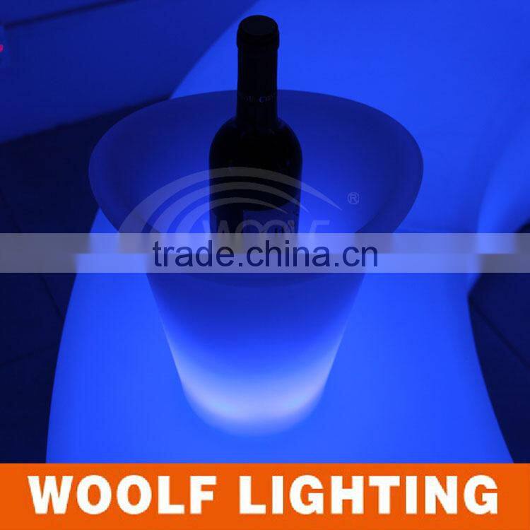 Young People Loved Outdoor Bar LED Lighting Ice Bucket