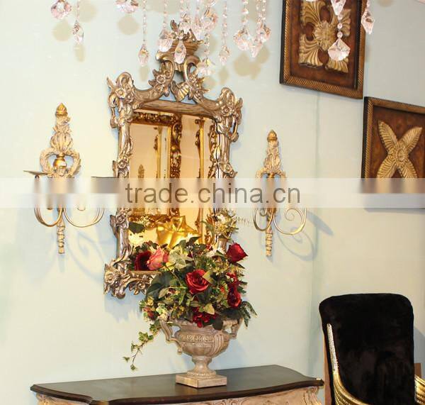 MW-0008-01 Baroque style hanging wall candle holder with metal