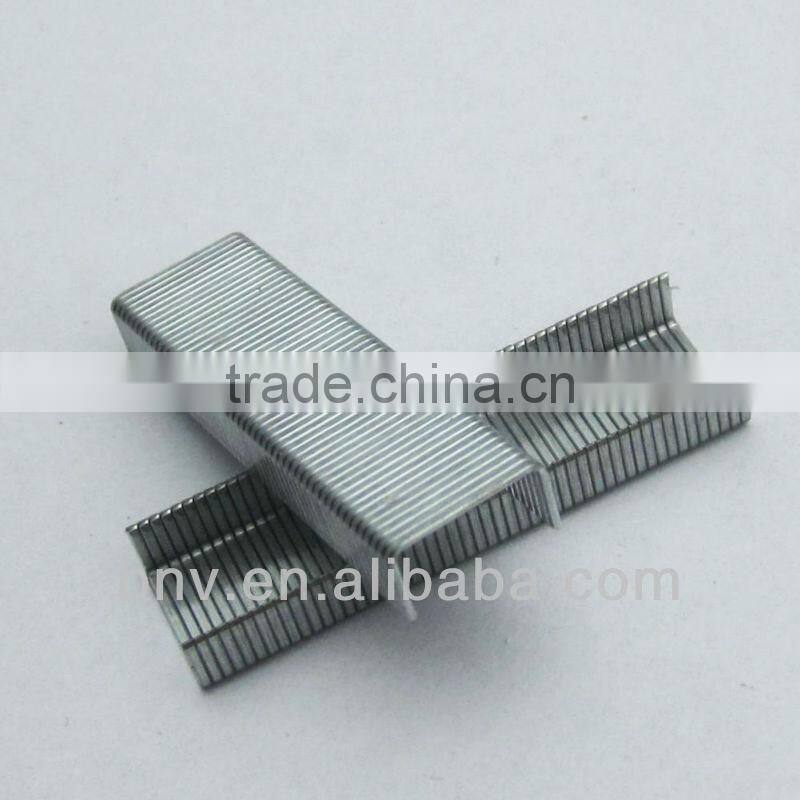 2017 high quality silver office galvanized standard 24/6 staples (all kinds of staples)