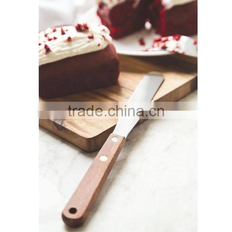 Metal spatula