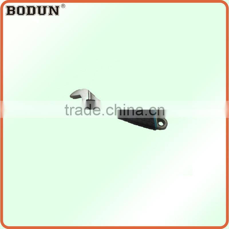 D2001 Two-color rubber tire handle adjustable wrench/spanner