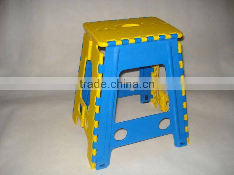Colorful hand-held cheap outdoor plastic folding stool,for washing car,fishing,traveling.