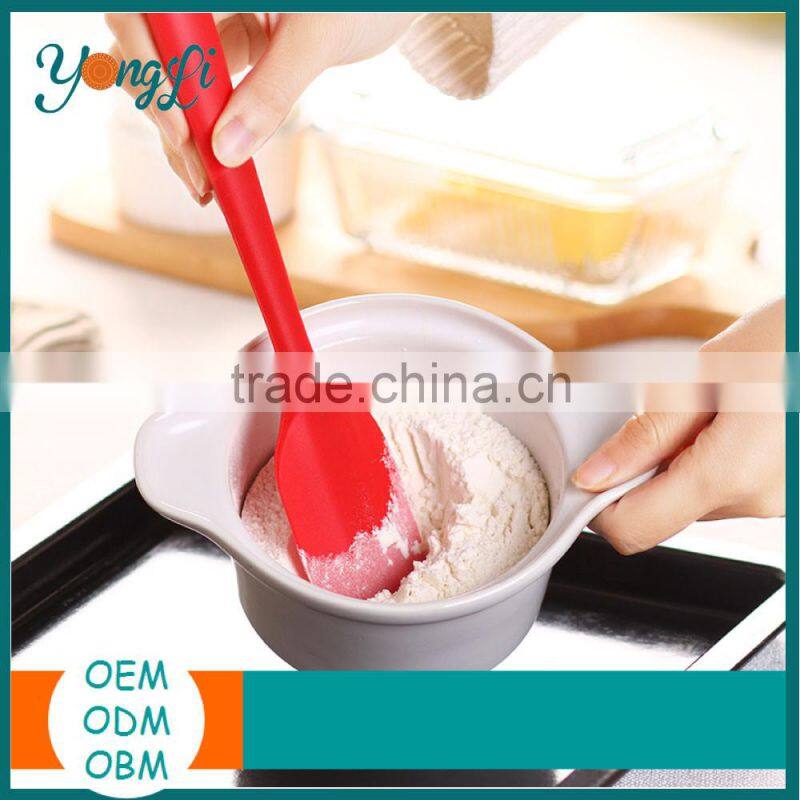 Kitchen Accessory Silicone Bread Baking Spatula