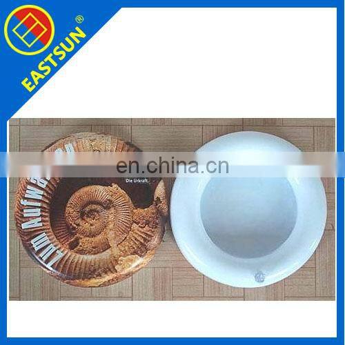 plastic flying disc frisbees