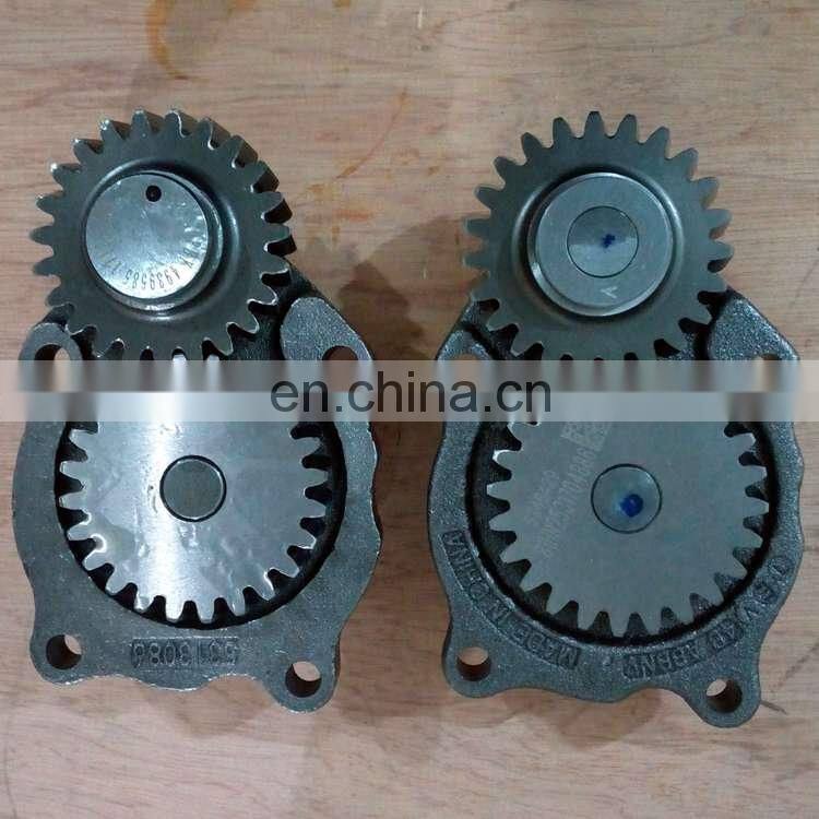 Hubei July Pump DCEC 4BT Diesel Engine Part 4939585 Oil Pump