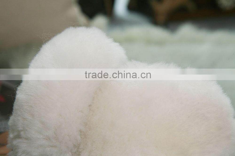 2015 Hotting Sheepskin Earmuffs