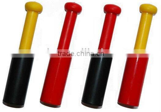 UHF RFID tag for container tracking