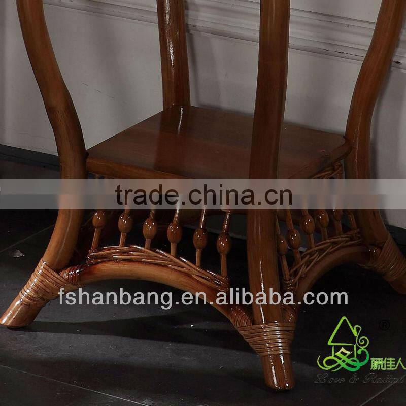 CS8704 Cane Flower stand