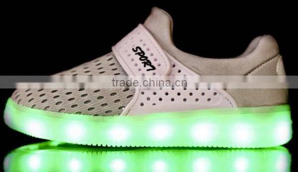Wholesale new design children lighting shoes for Christmas
