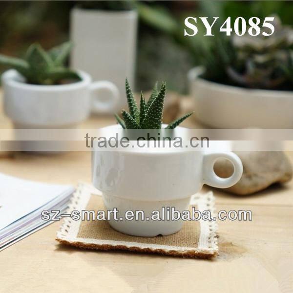 Cheap indoor white ceramic flower vase