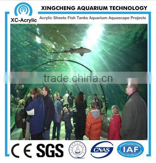 High quality and clear acrylic aquarium tunnel