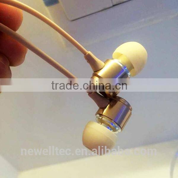 High quality stereo metal earphone, mobile phone super bass earphone