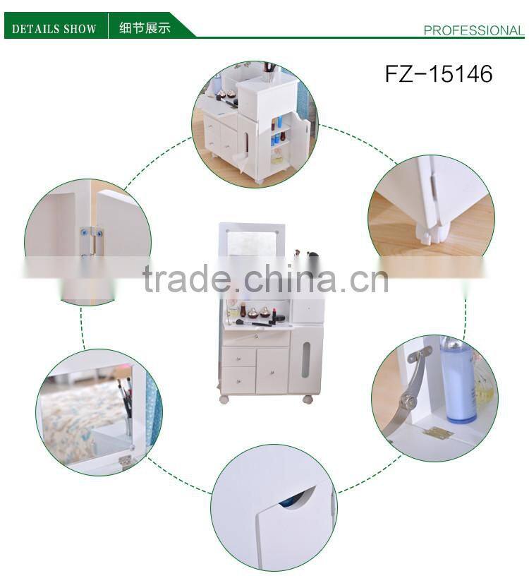 Solid Wood Makeup Table With Mirror For Bedroom Use