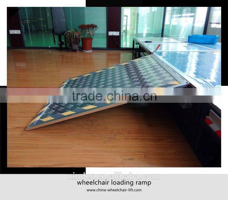 Manual Wheelchair loading Ramp for Low Floor Bus