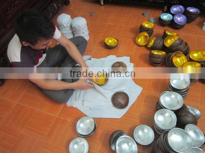 dustbin/wastebasket/cheap trash bin/garbages serving for containing trusts with trendy lacquer design