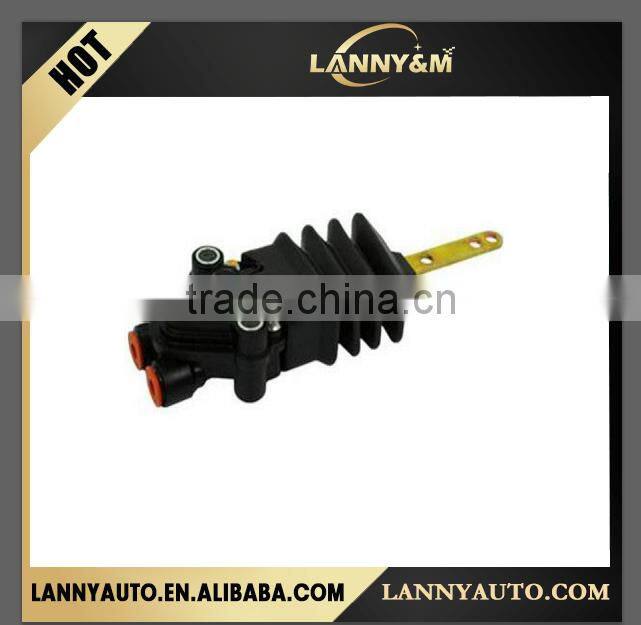 Truck Parts Leveling Valve for Renault 501060136
