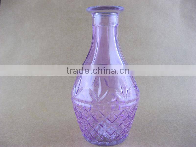 colored glass vase / glass flower vase