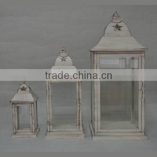 White moroccan lantern