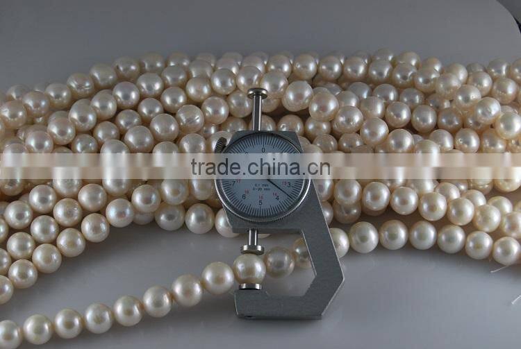 3-4mm AA white round freshwater pearl strand