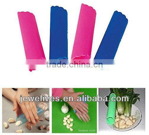 Kitchen promotion silicone garlic vegetable tools / silicone garlic peeler