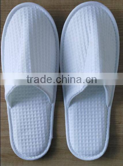 white disposable slipper with waffle farbic for hotel use