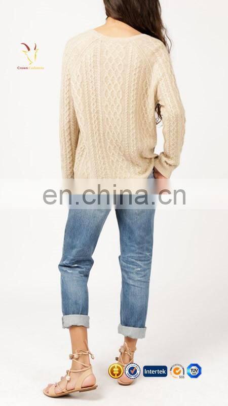 Light Color Latest Design Ladies Wool Cable Knit Sweater