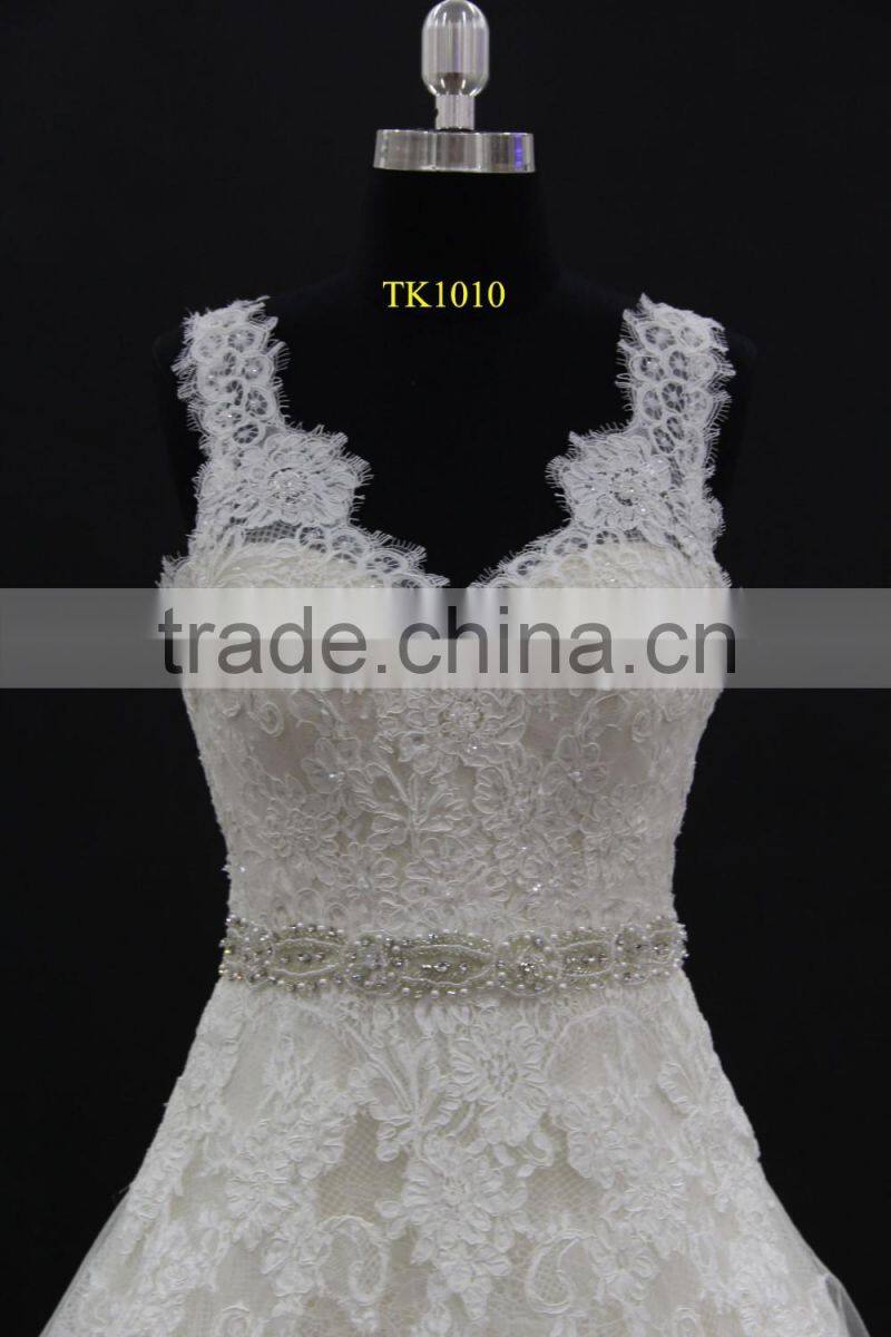 Two straps cross back L.gold/IV colored A-line 2016 wedding dress with long train