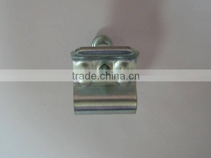 Drive Pins With X-CC Ceiling Clip