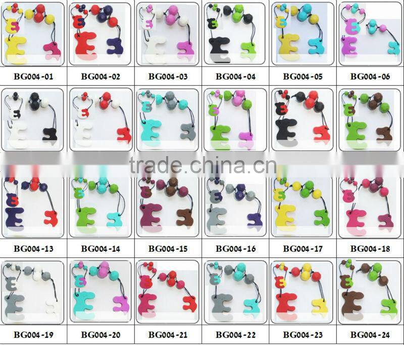 Yellow floating munchkin 'white hot' duck bath toy