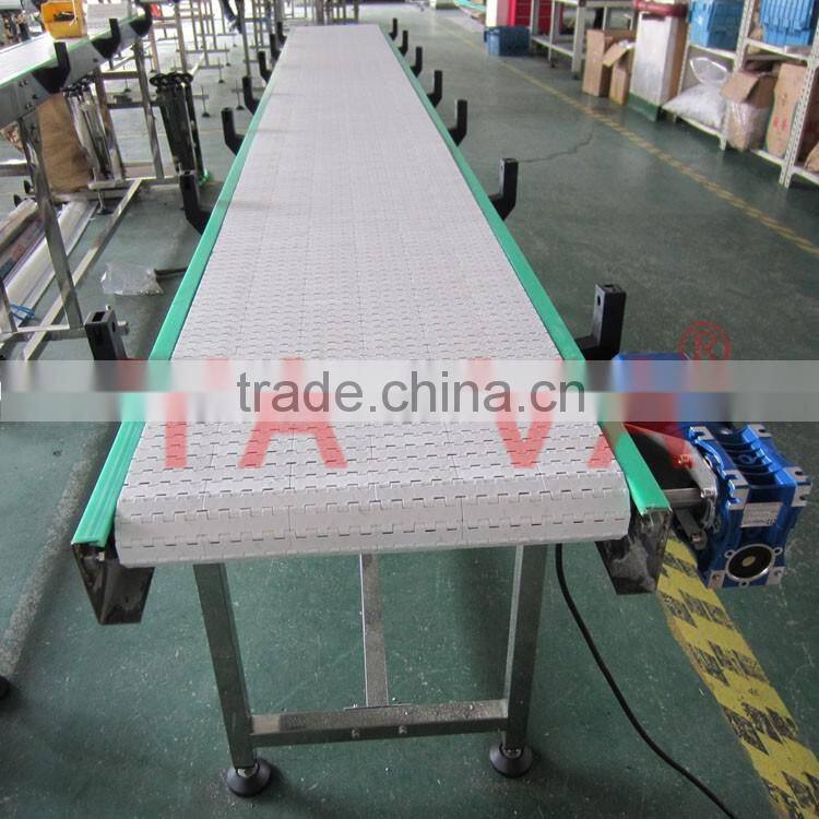 Pleastic molded belting conveyor system for heavy duty