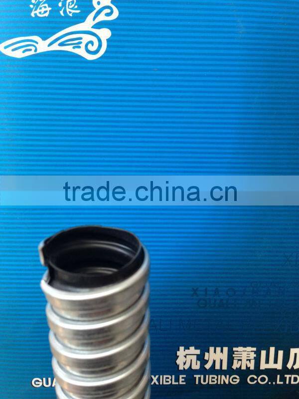 Plastic coated metal hose