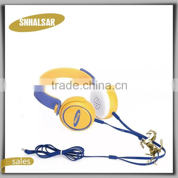2016 Fashion design Over-Ear headphone headset EP-17