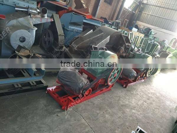 China Factory Supply Industrial Wood Log Shavings Machine for Animal Bedding