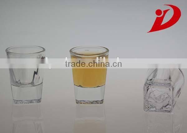 Promotional wholesale high quality clear mini wine glass cup/mini shot glass