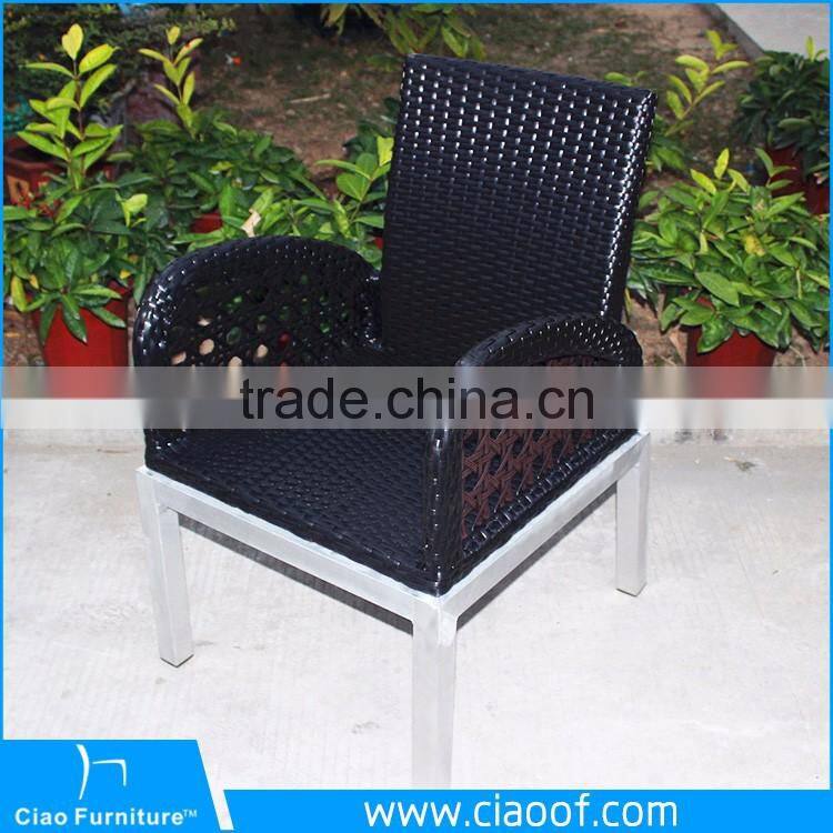 Hot Sell All Weather Outdoor Glass 6 Seater Dining Table Set Luxury