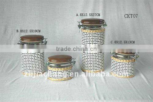 4pcs glass jars with ceramic lid CKT07